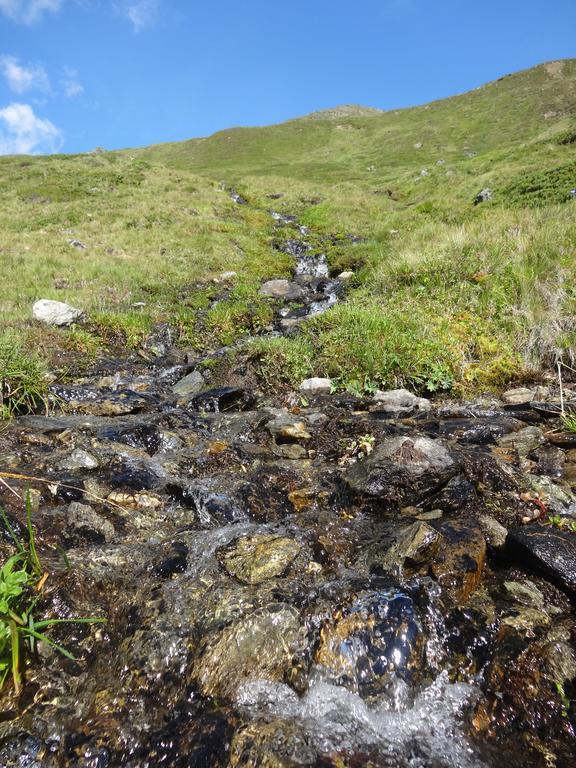 Appartementhaus Naturquell Sankt Leonhard im Pitztal Bagian luar foto